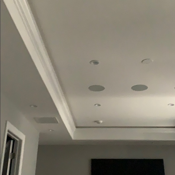 Meet your Posher, Kris - Picture 1 of 1